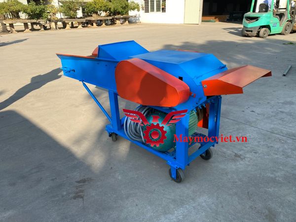 Máy băm cỏ BC11KW năng suất 3 tấn/giờ