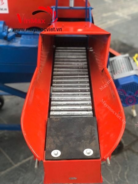 Máy băm cỏ voi công nghiệp có băng tải VMBC3500