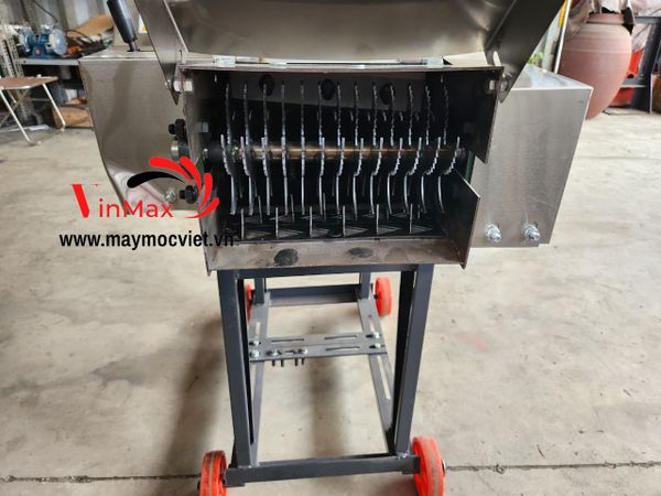Máy băm cỏ voi có băng tải chất liệu inox VMB304