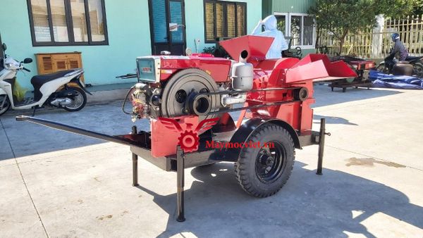 Máy băm gỗ ván bóc D24 có bánh xe di chuyển D24BX