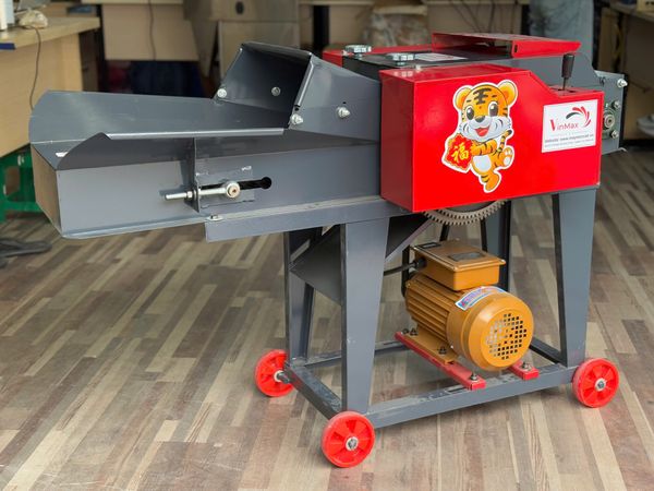 Máy Băm Cỏ Voi, Rơm, Mía Băng Tải Turbo TBC4000 Điện 1 Pha