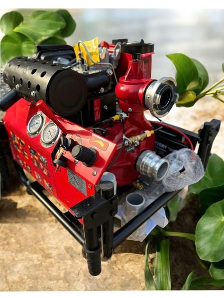 Máy bơm nước cứu hỏa chạy dầu đề điện 13hp Turbo TBH192E