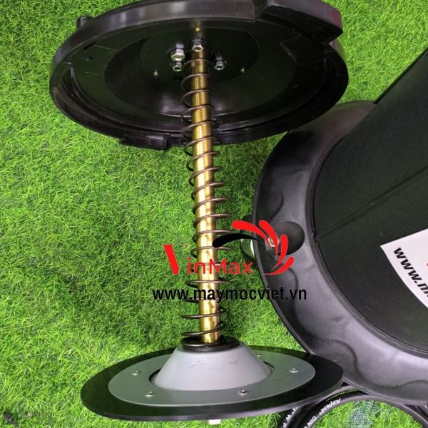 Máy bơm mỡ bằng tay Kocu GZ30B (30 lít)