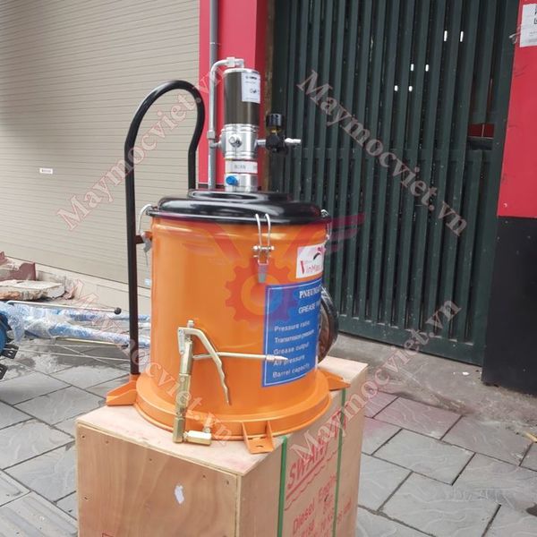 Máy bơm mỡ khí nén 35L Kumisai KMS35S