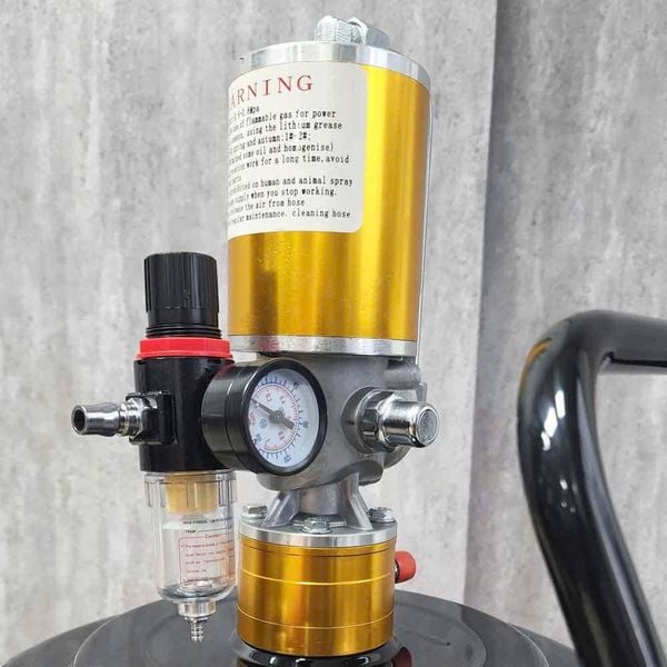 Máy bơm mỡ khí nén 45 lít Masada MD645