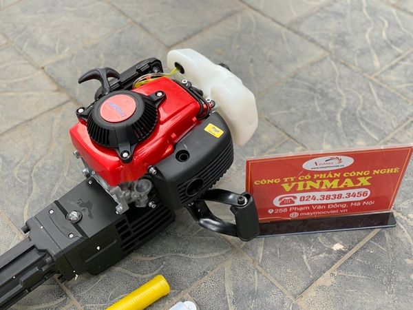 Máy bứng gốc cây, máy đục betong  Kawasaki KW2400