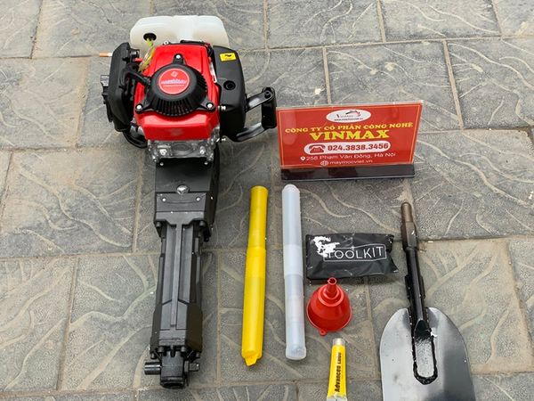 Máy đục bê tông chạy xăng Kawasaki 95