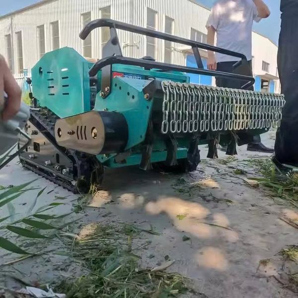 Máy Cắt Băm Cỏ Điều Khiển Từ Xa Turbo TBB550