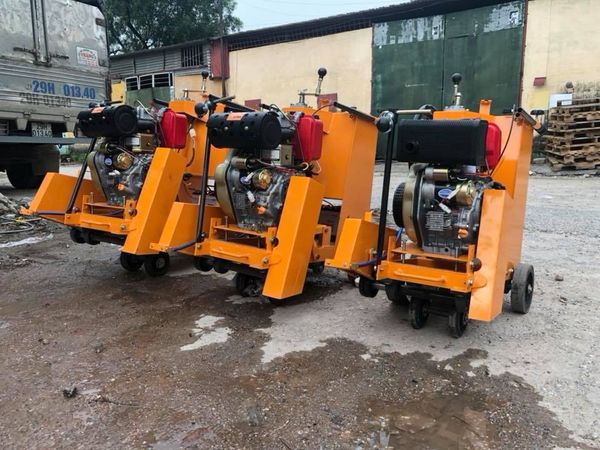 Máy Cắt Bê Tông Chạy Diesel KC12