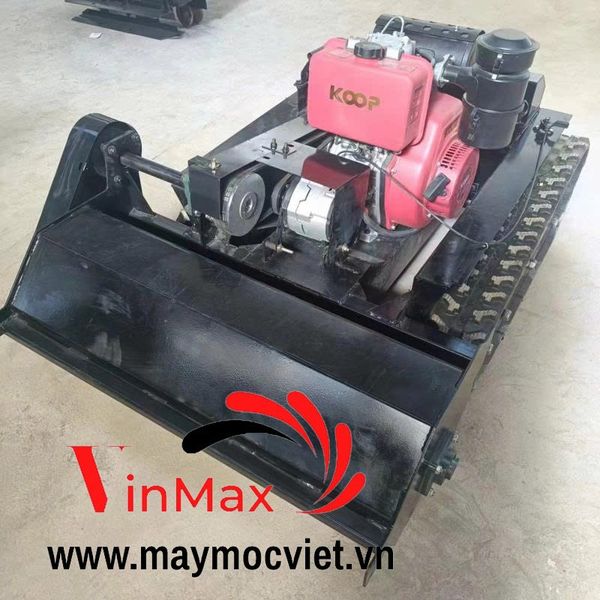 Máy cắt cỏ bánh xích chạy dầu điều khiển từ xa Turbo TBC100