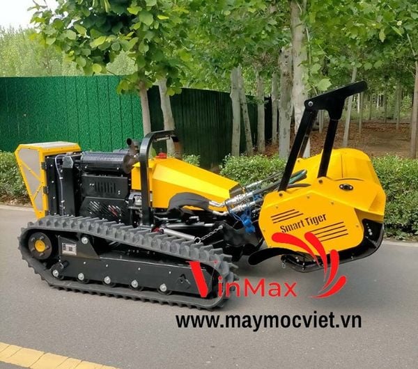 Máy cắt cỏ bánh xích điều khiển từ xa cắt cỏ bờ đê, bờ kè VMD900