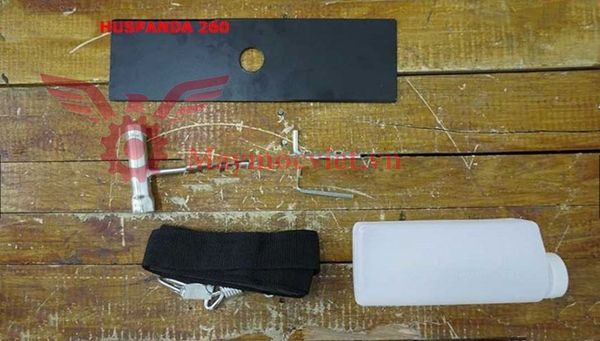 Máy cắt cỏ Huspanda HP330 màu cam