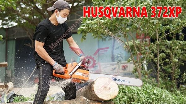 Máy cưa xích Husqvarna 372XP