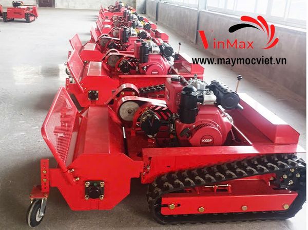 Máy cắt cỏ chạy dầu điều khiển từ xa Koop TBK12