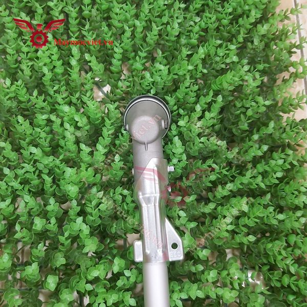 Máy cắt cỏ 2 thì Mitsuyama TL236