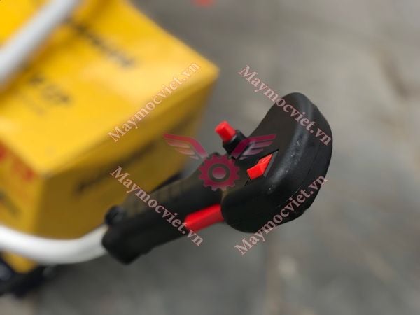 Máy Cắt Cỏ 2 Thì Roman Vip RO33