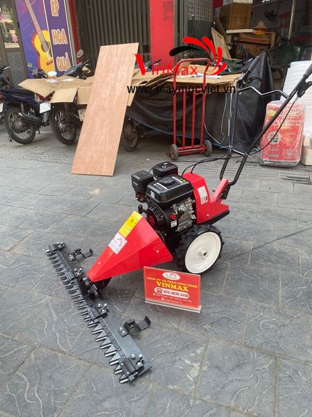 Máy cắt cỏ voi chạy xăng dạng tông đơ Kawasaki KW75