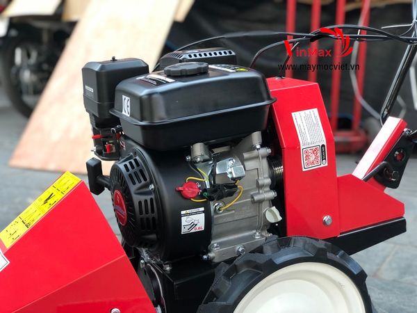 Máy cắt cỏ voi chạy xăng dạng tông đơ Kawasaki KW75