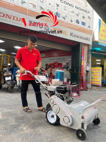 Máy cắt cỏ trục băm, máy quật cỏ Kawasaki VMTB5042