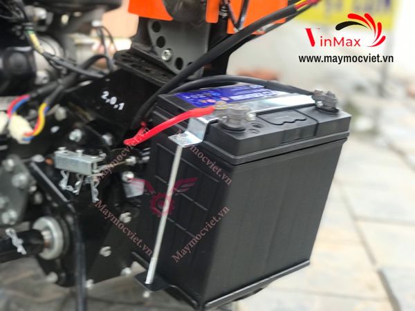Máy cắt cỏ trục băm 10hp đề nổ Kawasaki VMTB100D
