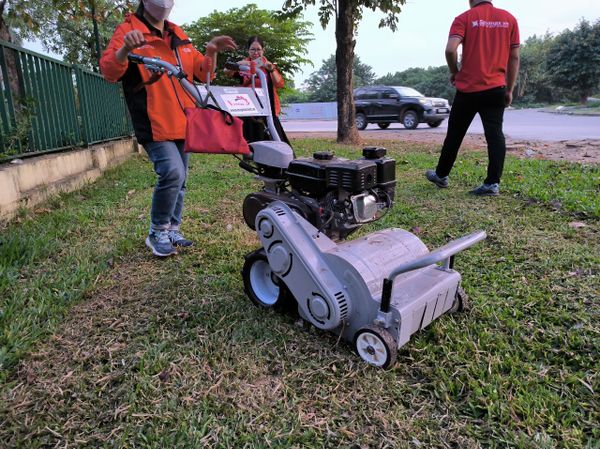 Máy cắt cỏ trục băm Kawasaki VMTB70R