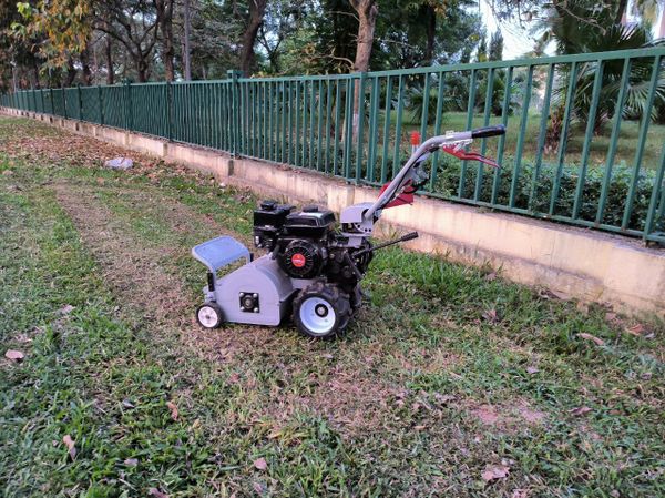 Máy cắt cỏ trục băm Kawasaki VMTB70R