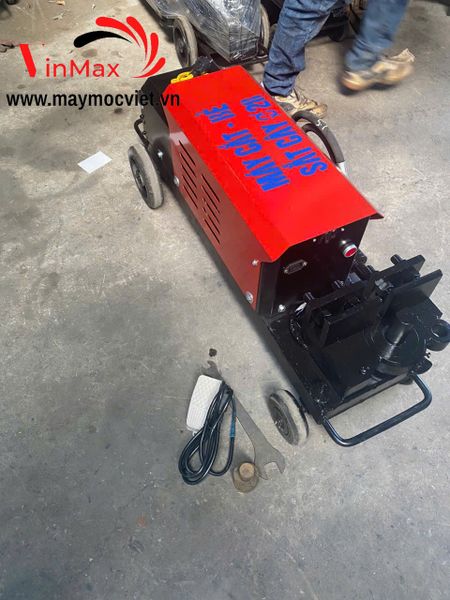Máy cắt uốn sắt phi 28 Turbo TBS28