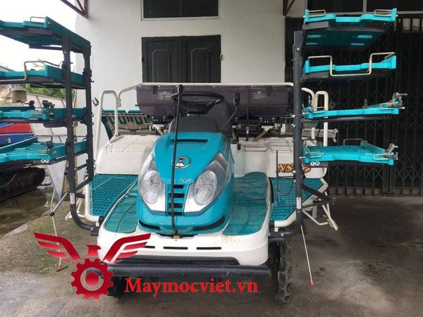 Máy cấy lúa 8 hàng chạy dầu Kubota NSD8