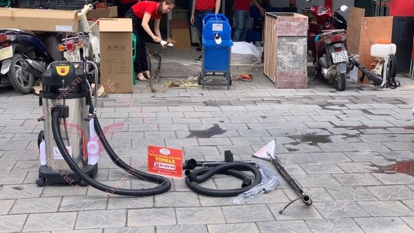 Máy hút bụi, giặt thảm CLEPRO C1/40 (Phun, hút, giặt)