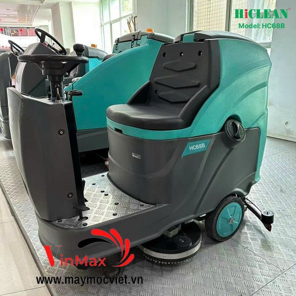 Máy chà sàn ngồi lái HiClean HC68B