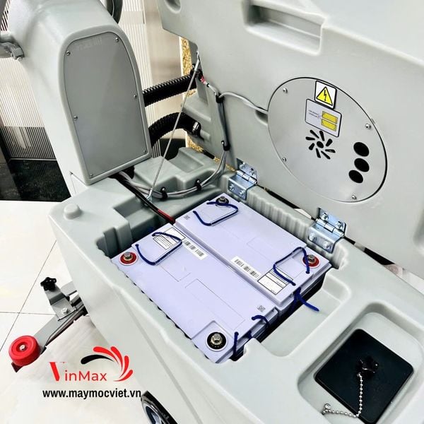 Máy chà sàn nhà xưởng HiClean T5B