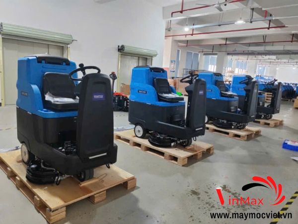 Máy lau sàn nhà ngồi lái KRAFFER GM190B