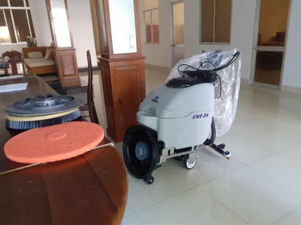 Máy chà sàn liên hợp Kumisai KMS2A