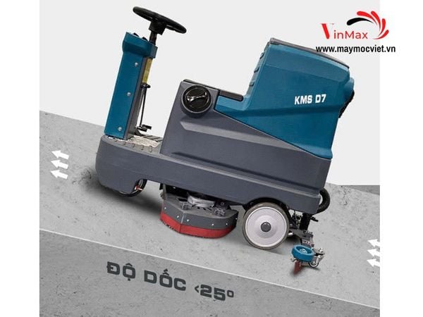 Máy chà sàn ngồi lái Kumisai KMS D7
