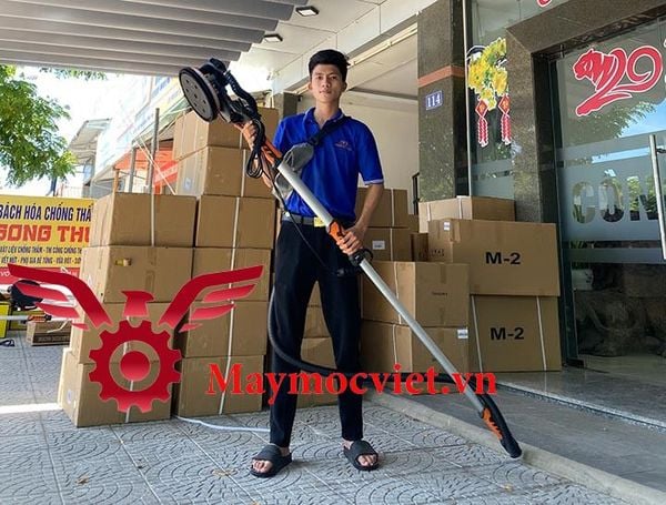 Máy Chà Tường Có Cần AmaxTools AM 7238 750W