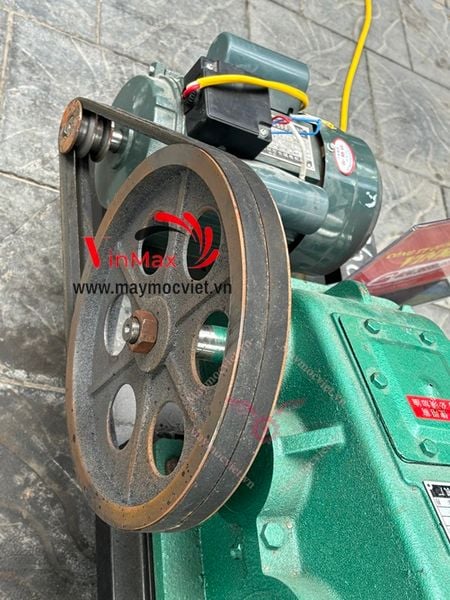 Máy bổ củi hộp số 2 lưỡi Turbo TB3040
