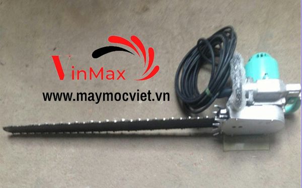 Cưa xích thủy lực cắt bê tông dày 500mm Kawasaki KW500