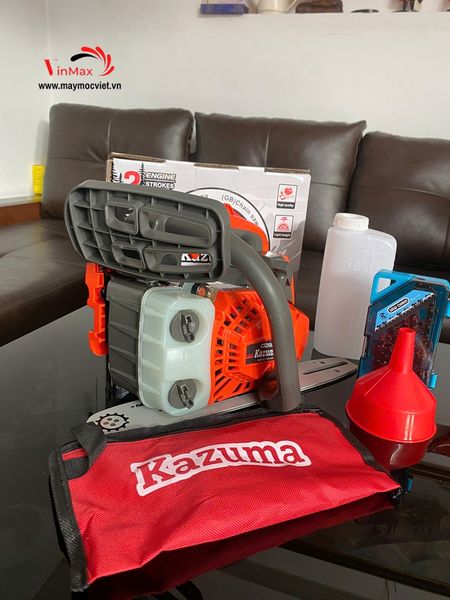 Máy Cưa Xích 2 Thì Kazuma CS2500P