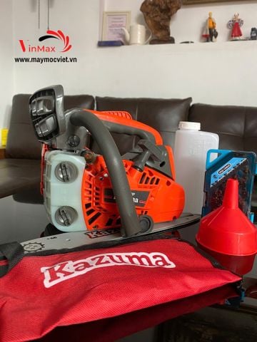 Máy Cưa Xích 2 Thì Kazuma CS2500P