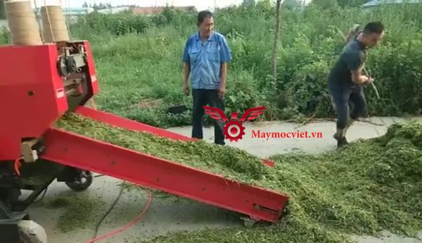 Máy cuốn cỏ bọc màng ủ chua 2 lô cuốn VINMAX VMBM02