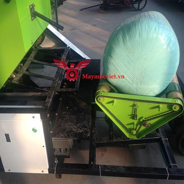 Máy cuốn cỏ bọc màng ủ chua 2 lô cuốn VINMAX VMBM02