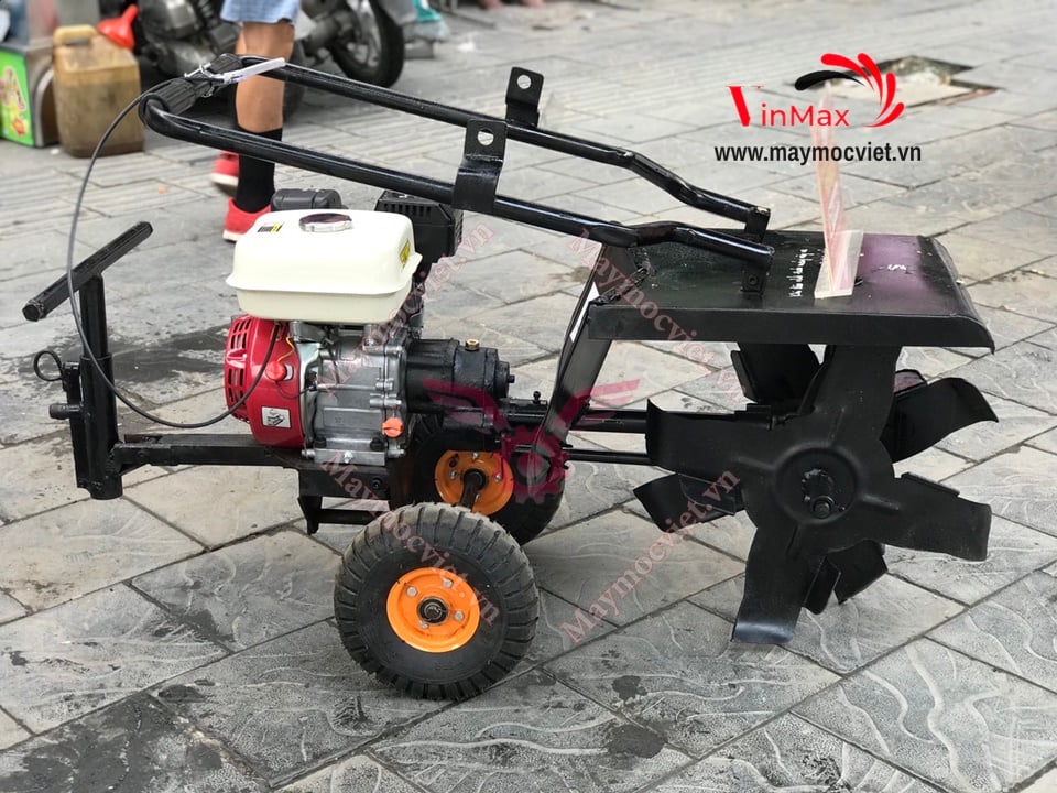 Máy đào rãnh, máy đào bồn Kawasaki KW65
