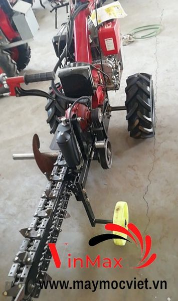 Máy đào rãnh chôn ống nước tự hành Kawasaki VMD1800