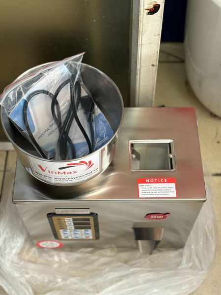 Máy đóng gói cân định lượng VMC50