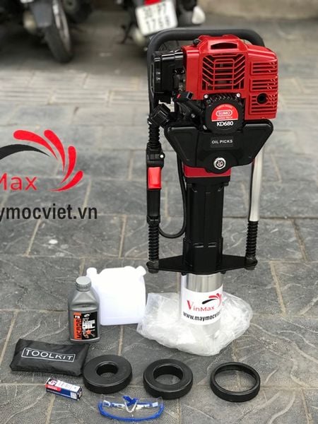 Máy đóng cọc chạy xăng VM KD680