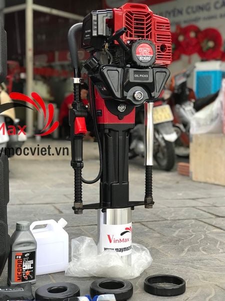 Máy đóng cọc chạy xăng VM KD680