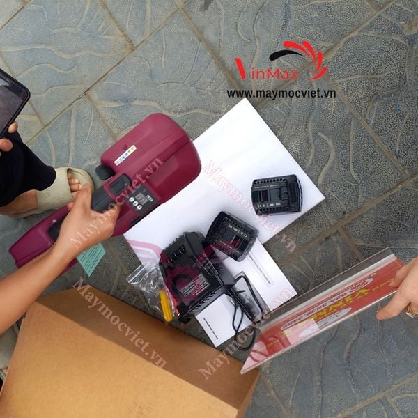 Máy Đóng Đai Nhựa Dùng Pin V2 New