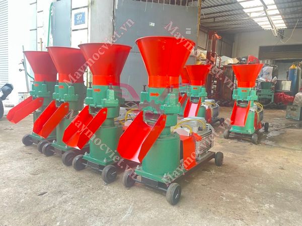 Máy ép cám viên 3 quả lô VME3L