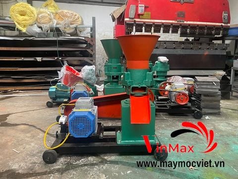 Máy ép cám viên curoa 3 lô Vinmax VME3500R