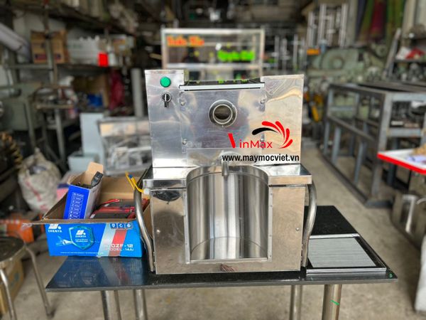 Máy ép mía mini chạy acquy Vinmax FA3